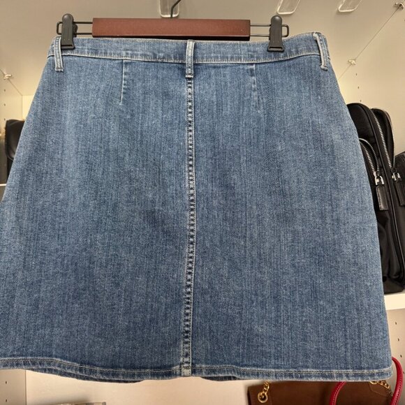 Gap 1969: Denim Skirt Size 28 Button Down Denim A-Line - Picture 2 of 3